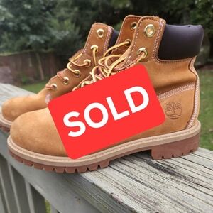 🛑 SOLD 🛑TIMBERLAND BOOTS